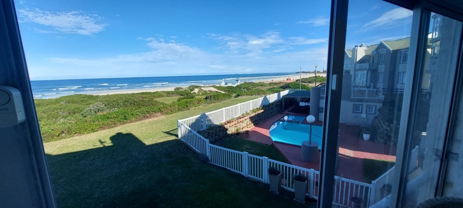 3 Bedroom Property for Sale in Aston Bay Eastern Cape